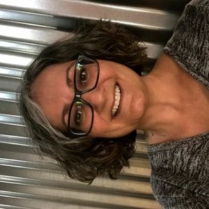 Meet your Posher, Kiki